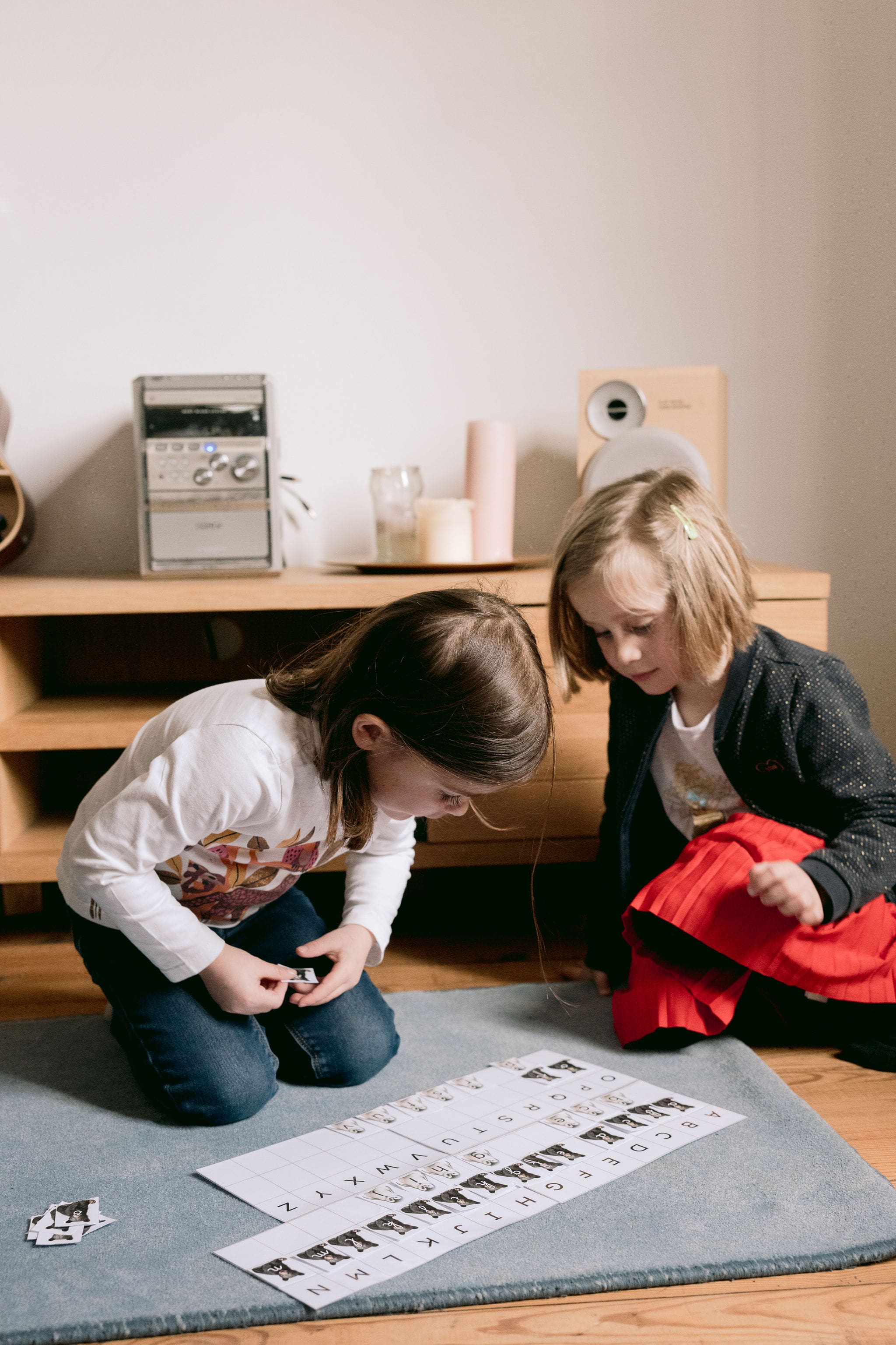 jeux Montessori enfant 4 ans à la maison